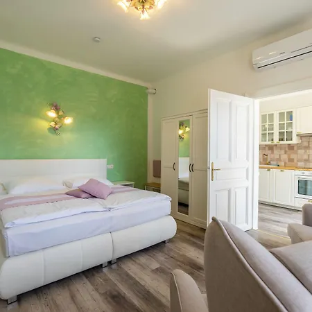 Albizia-apartments * Baden bei Wien