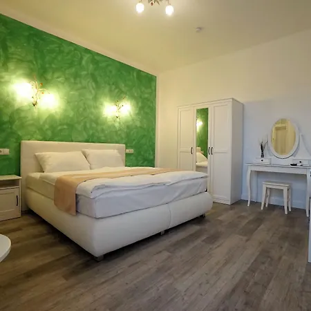 Albizia-apartments Baden bei Wien