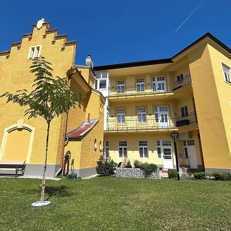 Albizia-apartments Baden bei Wien