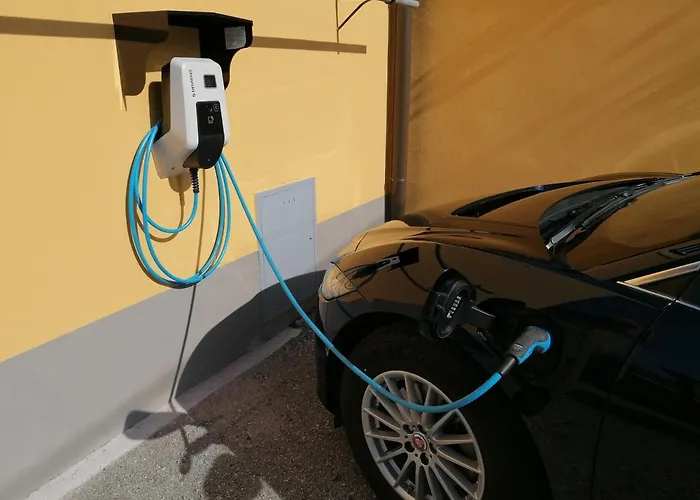 Albizia-apartments * באדן