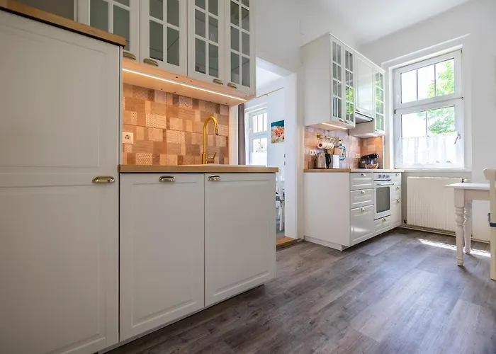 Albizia-apartments באדן