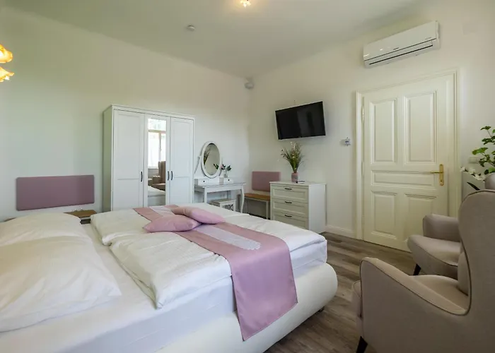 Apartment Albizia-apartments Baden